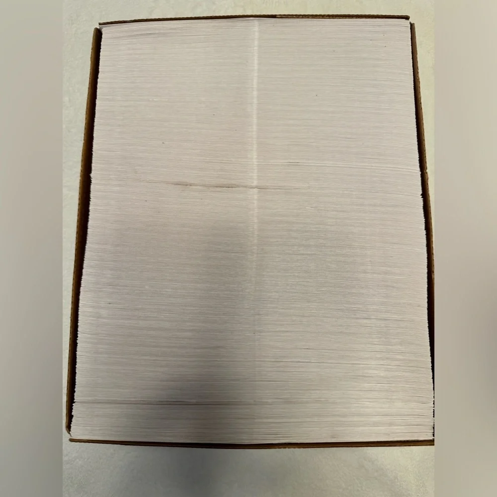 500 Mac Envelopes With Windows In Box - Picture 3 of 3